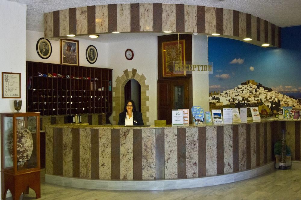Skala Hotel Екстер'єр фото